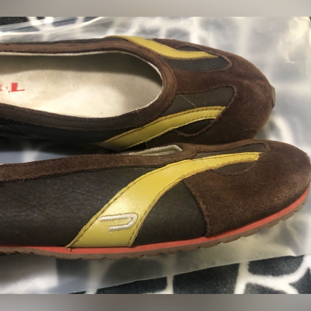 Woman’s Diesel Brown Flats~ Sz 41 or 10